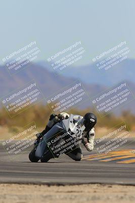 media/Mar-12-2023-SoCal Trackdays (Sun) [[d4c8249724]]/Turn 15 (145pm)/